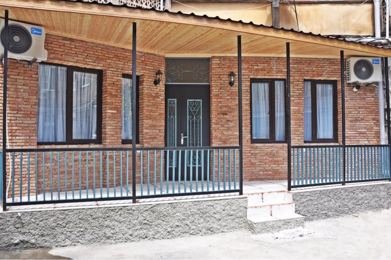 Dari Apartament Tiflis Exterior foto